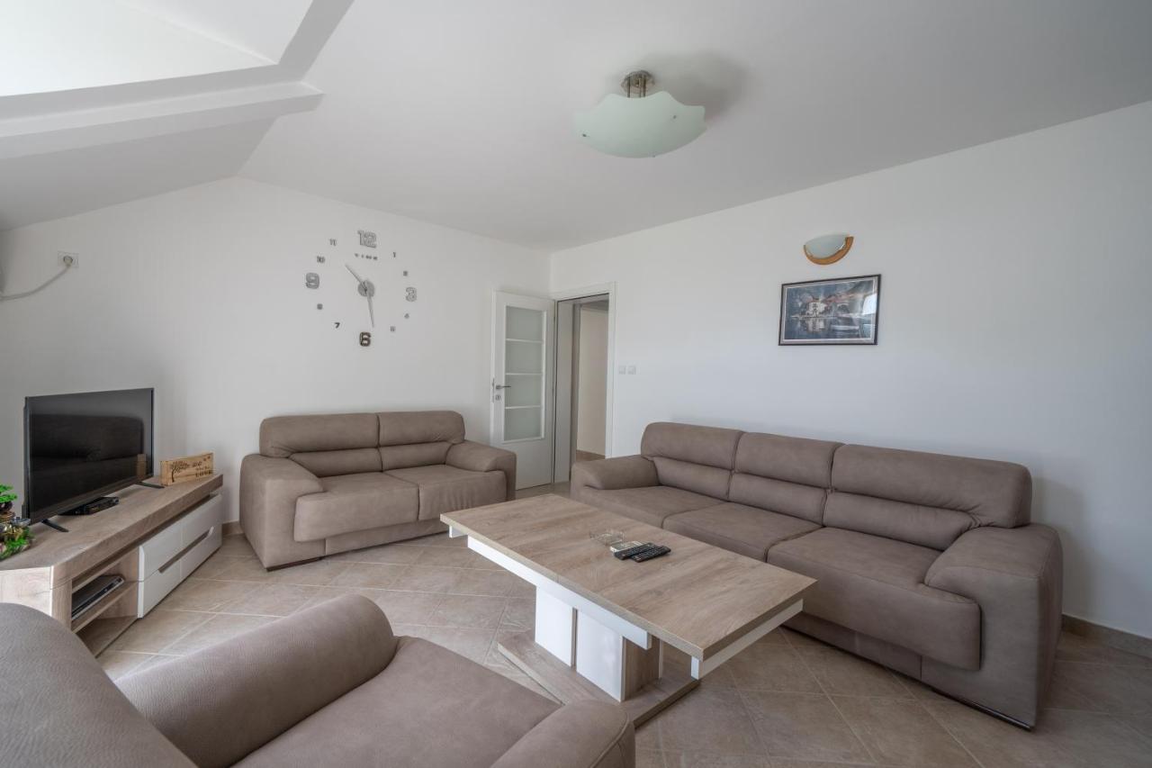 Villa Amfora Lipci Kültér fotó