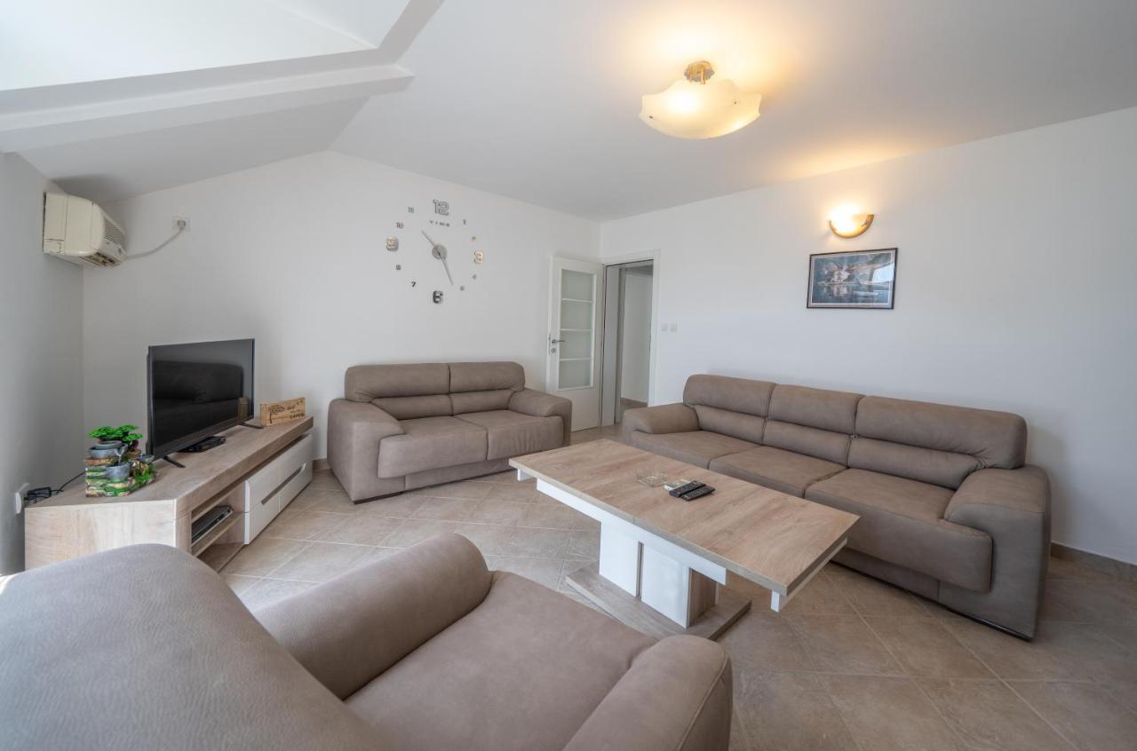 Villa Amfora Lipci Kültér fotó